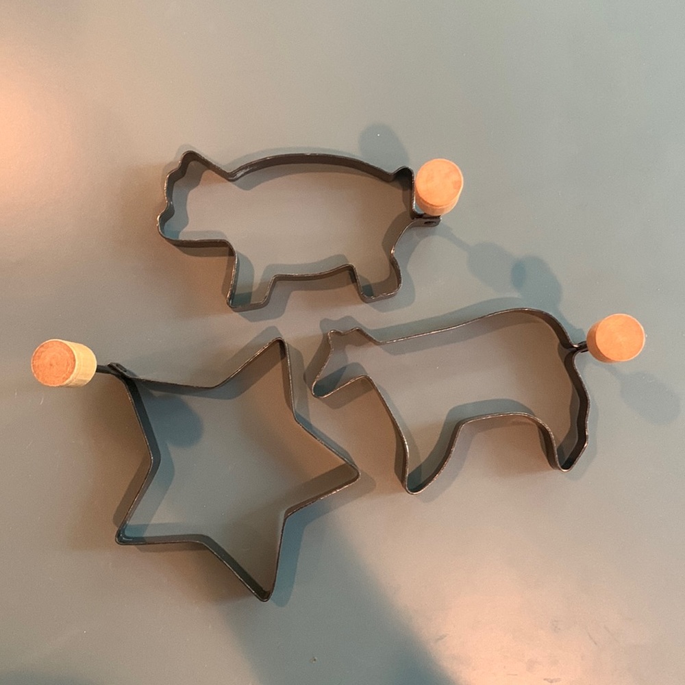 Three (3) Metal Wood Handle Pancake Egg Rings